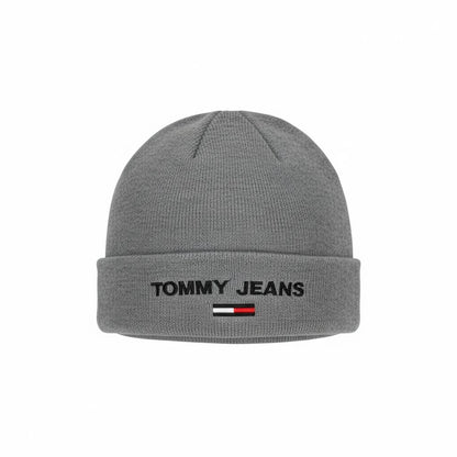 🧢 Tommy Jeans Grey Logo Beanie – Premium Winter Essential