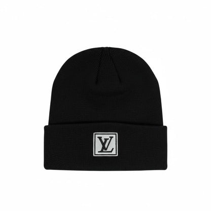🧢 Louis Vuitton Black Signature Beanie – Premium Winter Essential