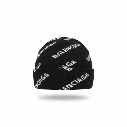 🧢 Balenciaga Black All-Over Logo Beanie – Luxury Streetwear Essential 🖤✨