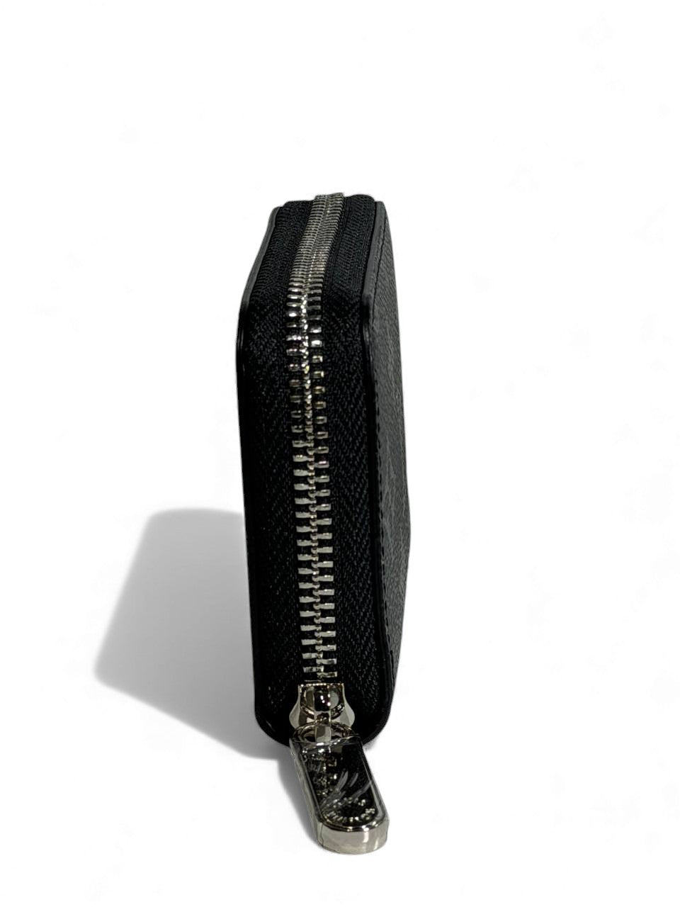 Louis Vuitton Zippy Coin Wallet – Monogram Eclipse 🖤✨ | Compact Luxury | Unisex Designer Wallet