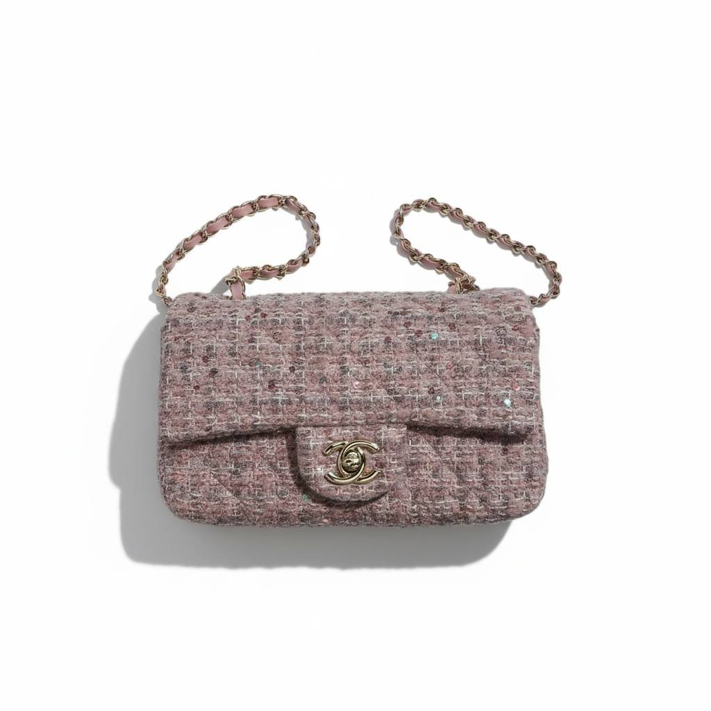 ✨ CHANEL Tweed Classic Mini Flap – Pink Edition ✨