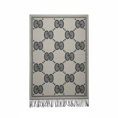🧣 Gucci Reversible GG Monogram Scarf – Black & Grey