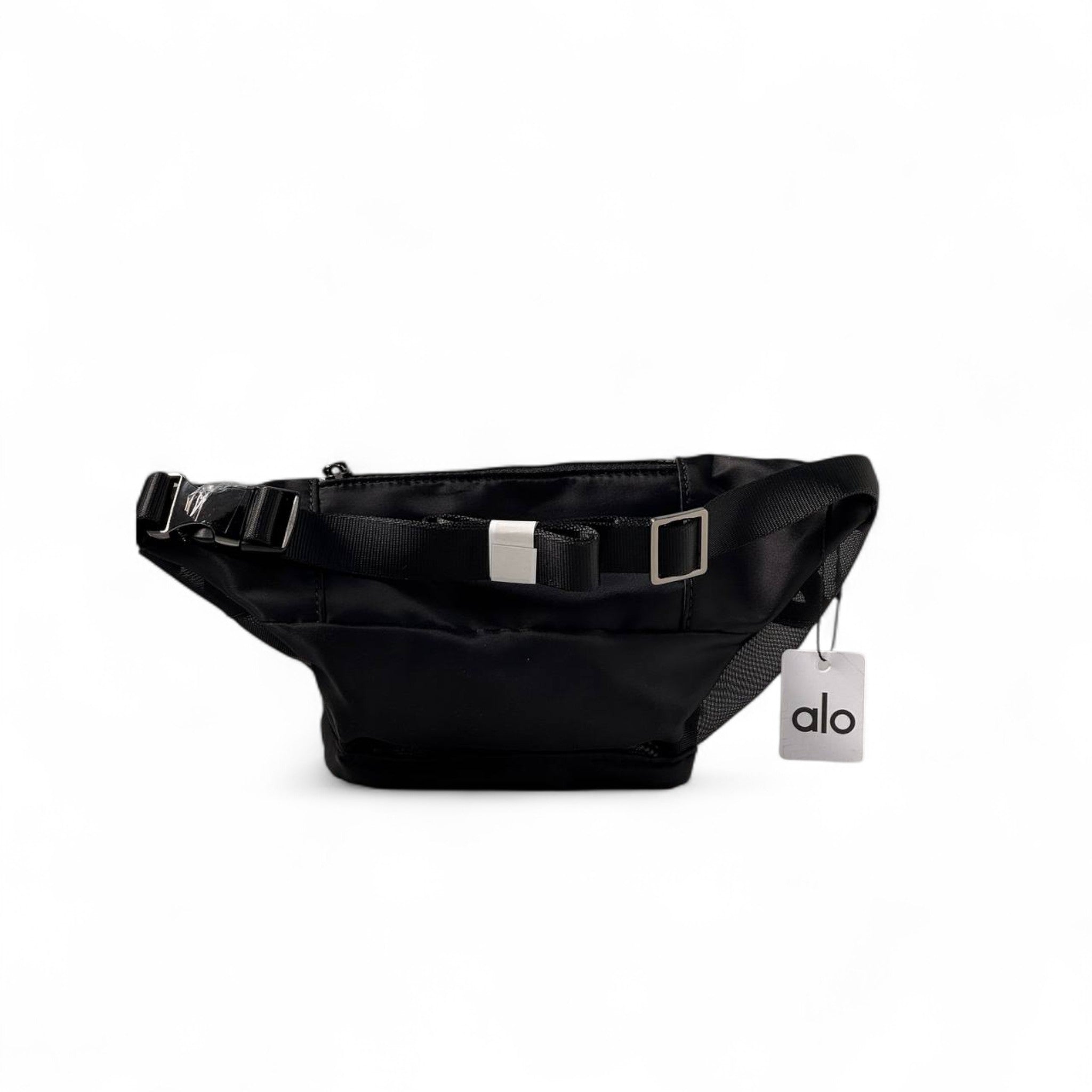 Alo Crossbody Belt Bag – Matte Black Minimalist Edition 🖤🎯