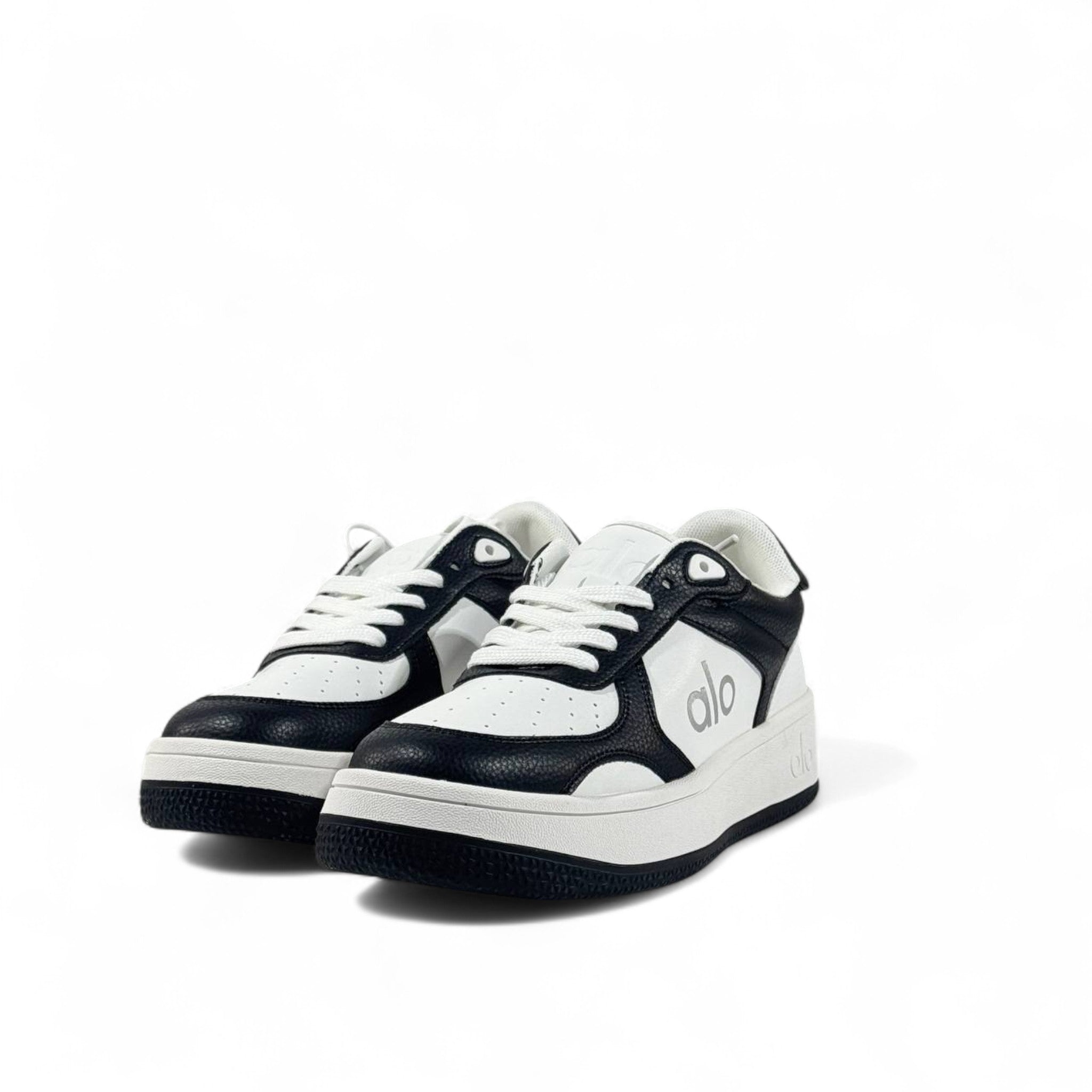 Alo Black & White Sneakers – Bold Contrast, Everyday Comfort