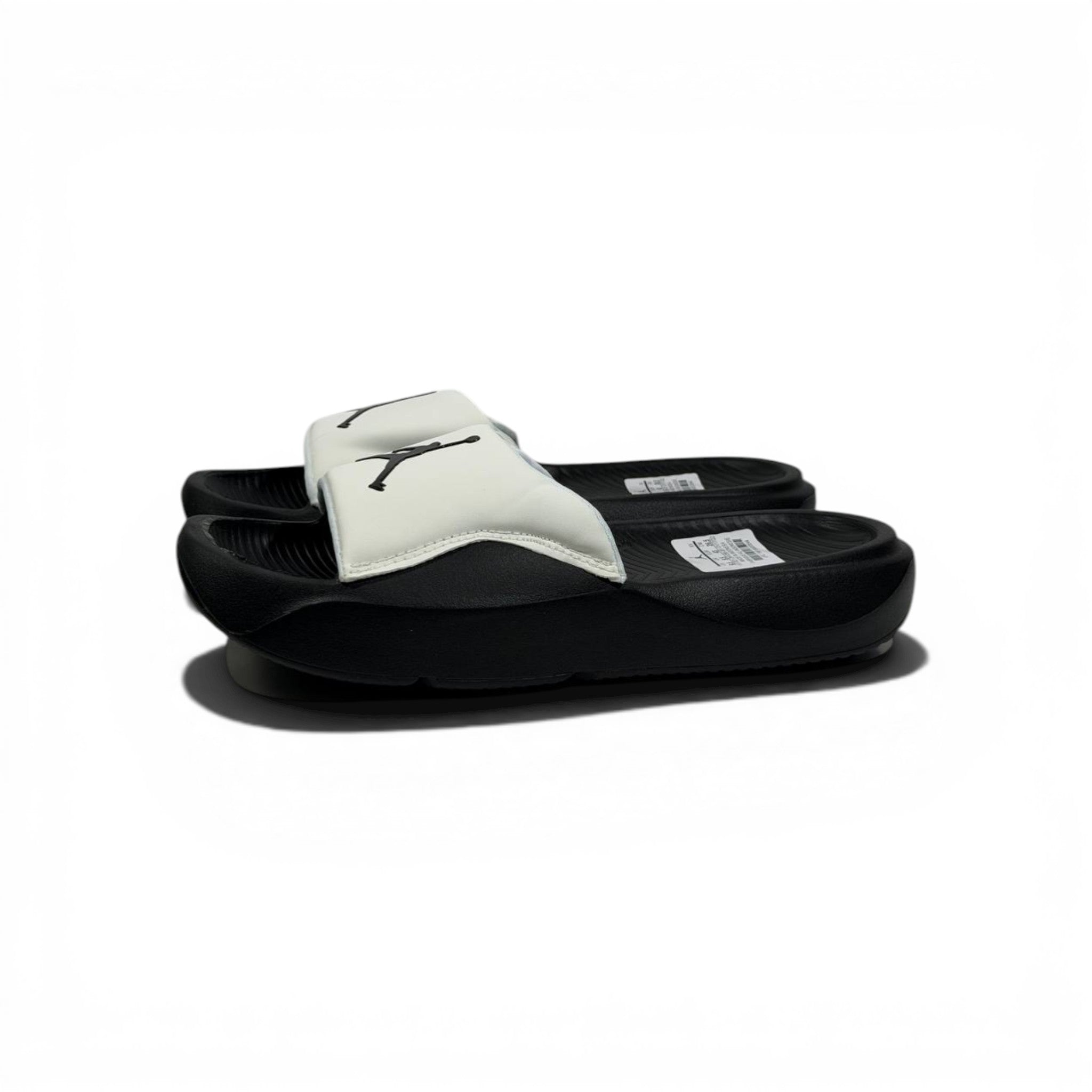 ⚫⚪ Air Jordan Mono Slides – Black & White Signature Comfort Edition