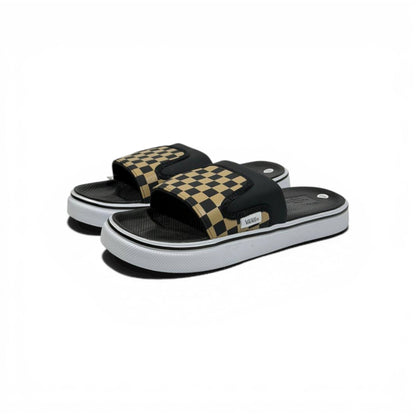 🏁 Vans Checkerboard Slides – Classic Streetwear Comfort Edition