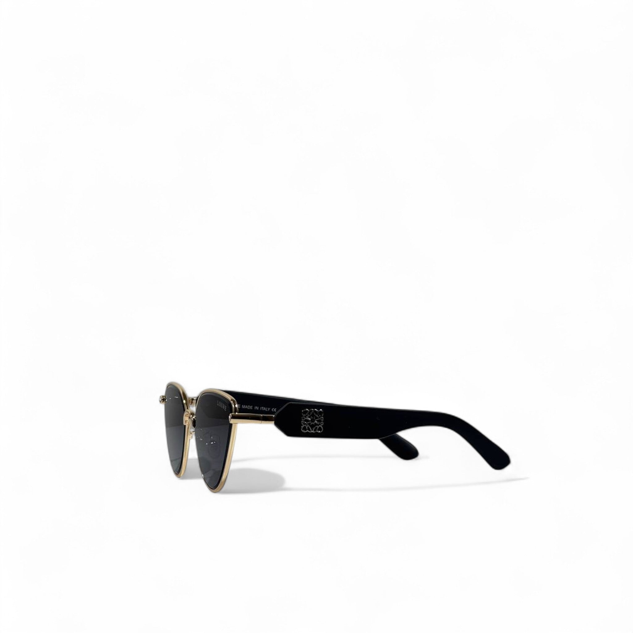 🖤 Loewe Cat-Eye Sunglasses – Black & Gold Prestige 🕶️✨