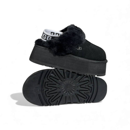 UGG Platform Cozy Slippers – Black Ultimate Comfort Edition 🖤✨