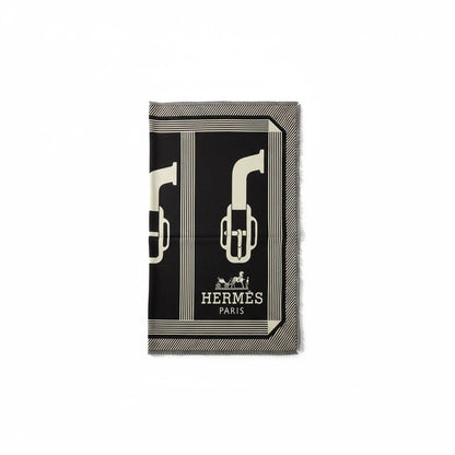 Hermès Paris Iconic Logo Scarf – Black Timeless Elegance 🖤✨