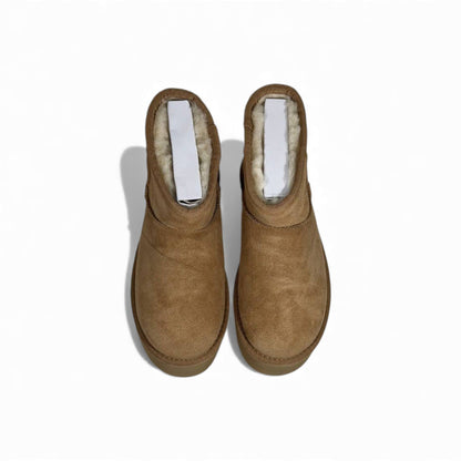 UGG Classic Mini Platform Boots – Chestnut Winter Icon 🤎✨