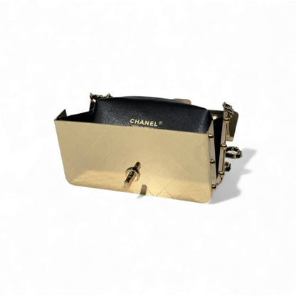 👜 Chanel Metallic Gold Shoulder Bag ✨🖤 | Iconic Chain Luxury