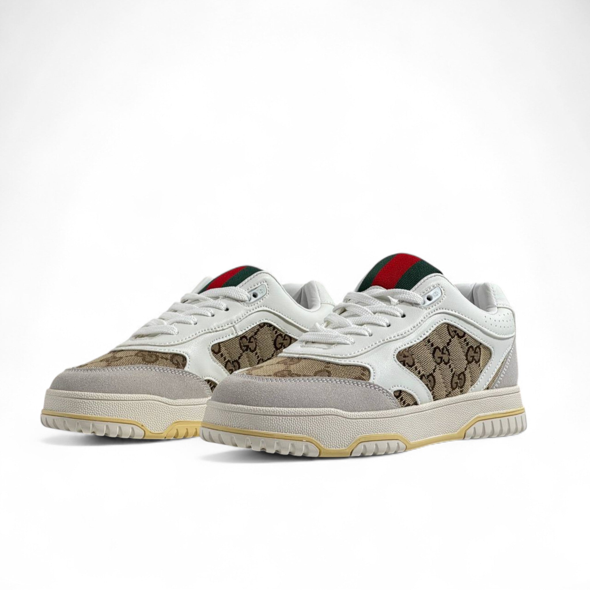 🔥 Gucci GG Supreme Sneakers – Beige/White Monogram Trainers 👟✨