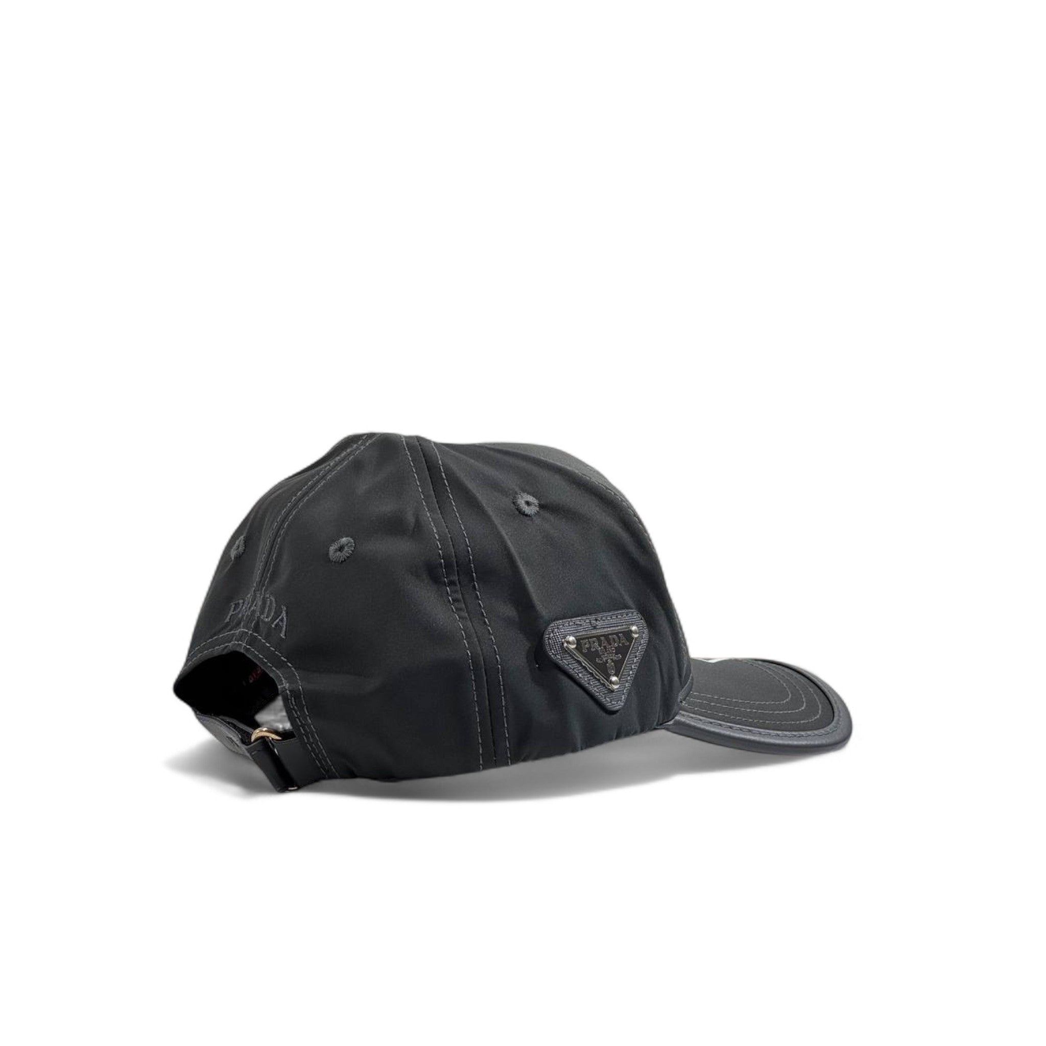 Prada Black Nylon Cap – Iconic Triangle Logo 🖤🧢✨