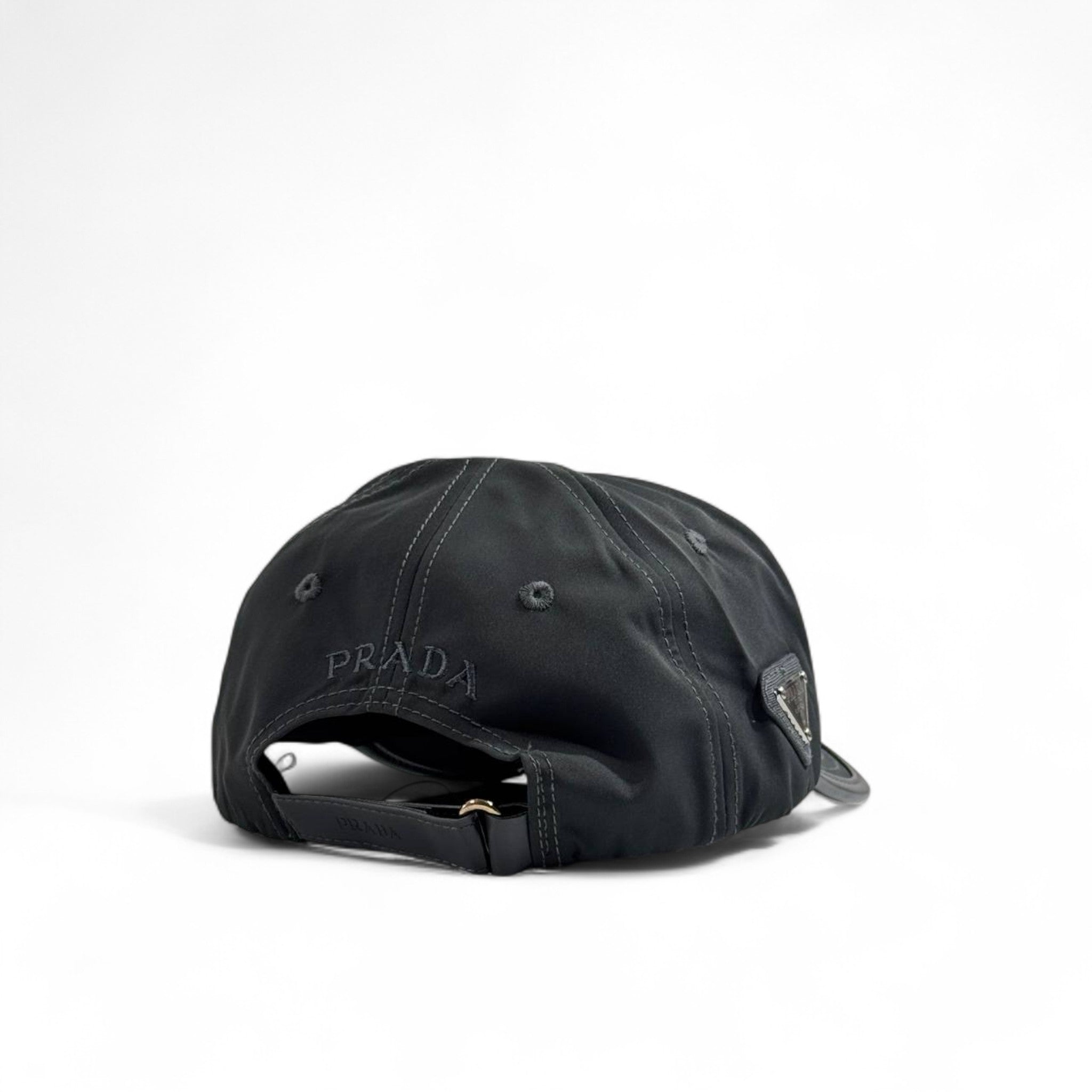 Prada Black Nylon Cap – Iconic Triangle Logo 🖤🧢✨