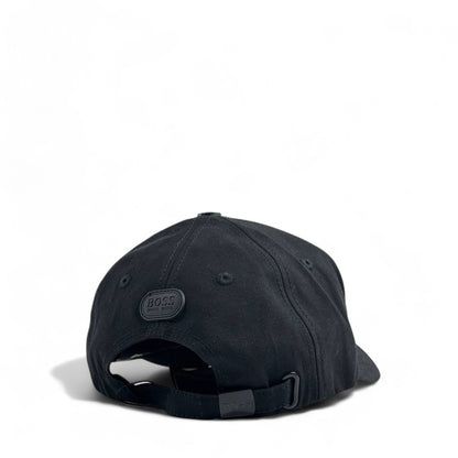 Hugo Boss Black Cap – Bold Metallic BOSS Logo 🖤🧢✨