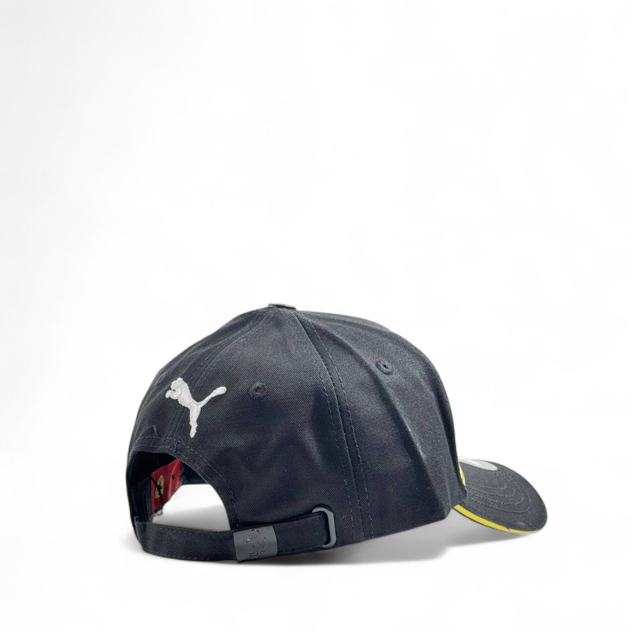 Ferrari Scuderia Black & Yellow Racing Cap – Luxury Motorsport Style 🏎️⚡