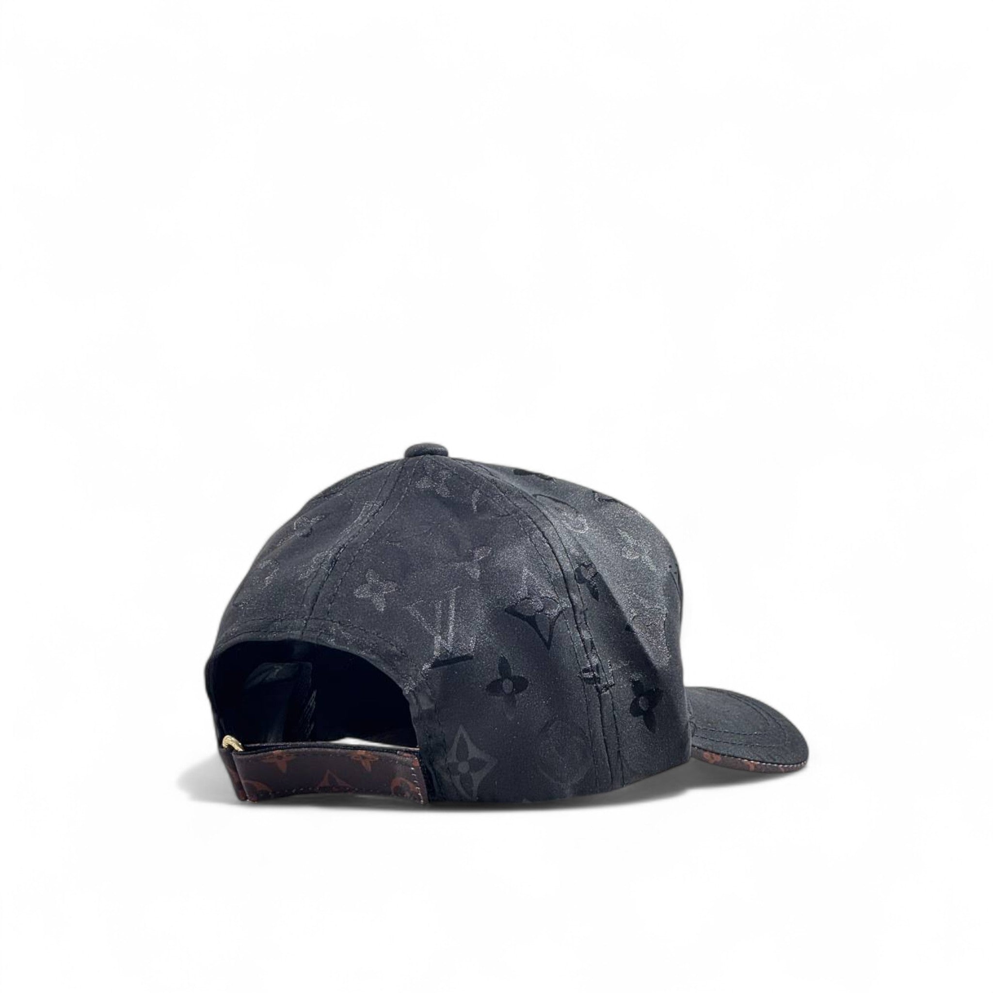 Louis Vuitton Monogram Star Cap – Black Luxury 🖤✨