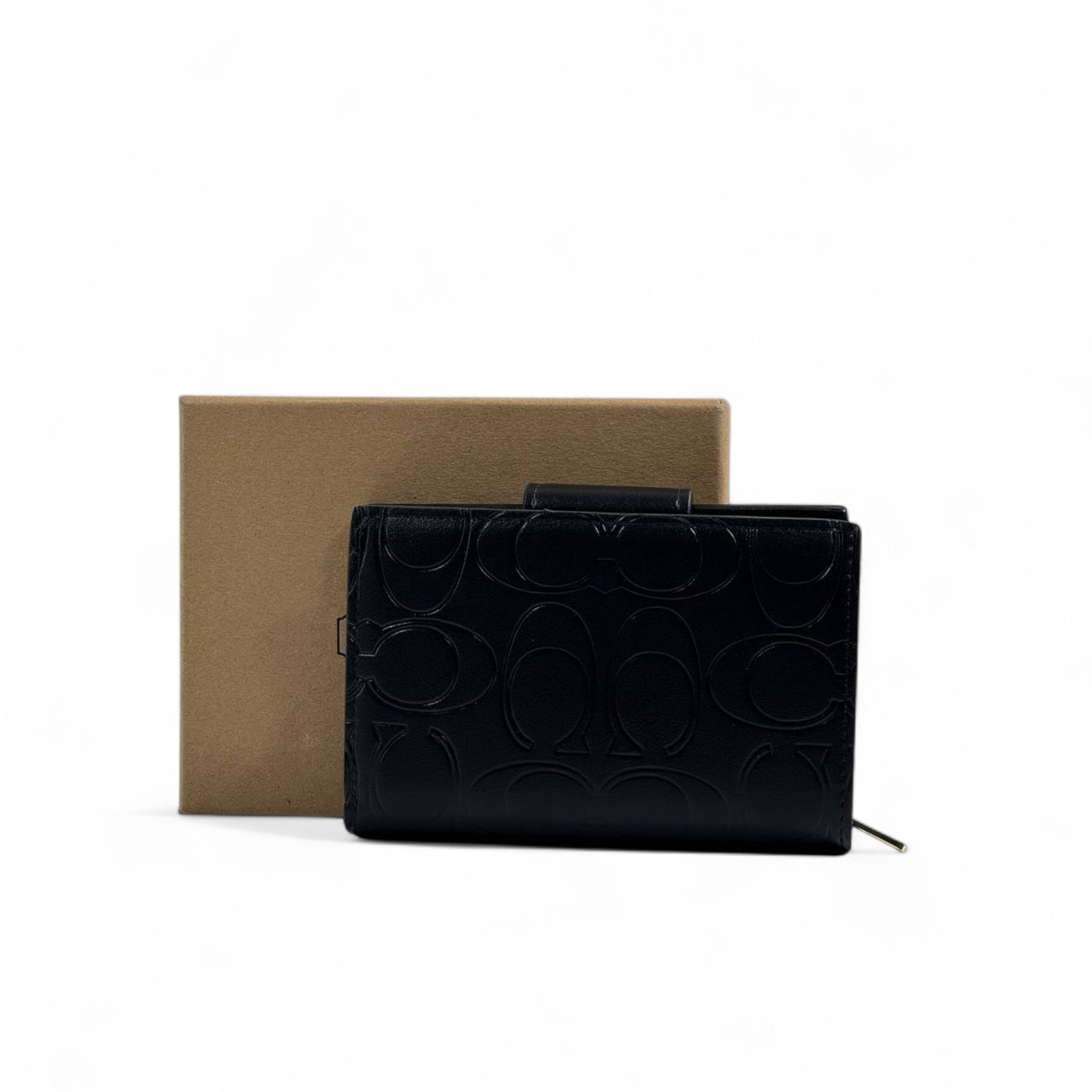 🖤 Coach Signature Embossed Black Leather Wallet – Sleek & Sophisticated ✨