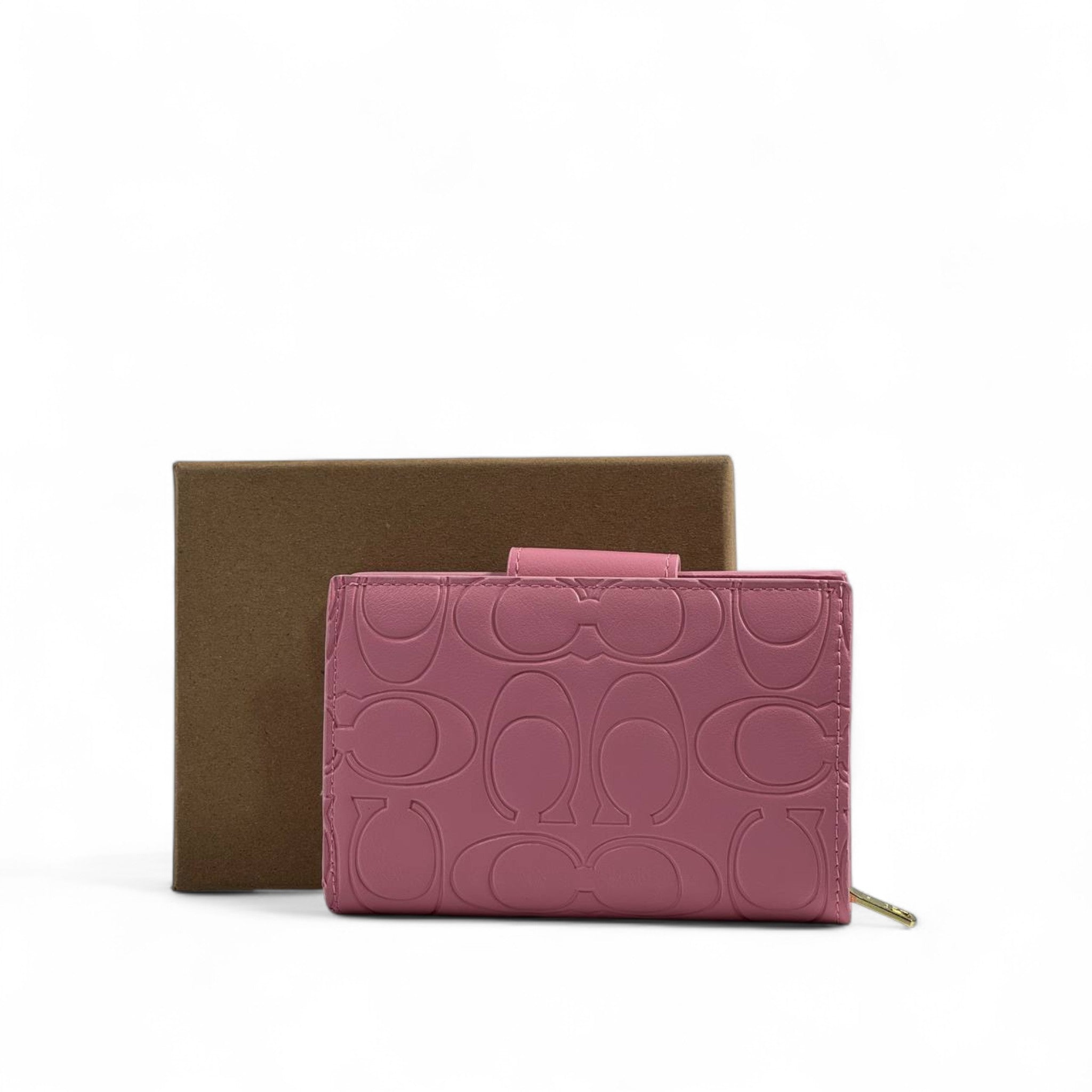 💖 Coach Signature Pink Embossed Wallet – Chic, Playful & Feminine ✨