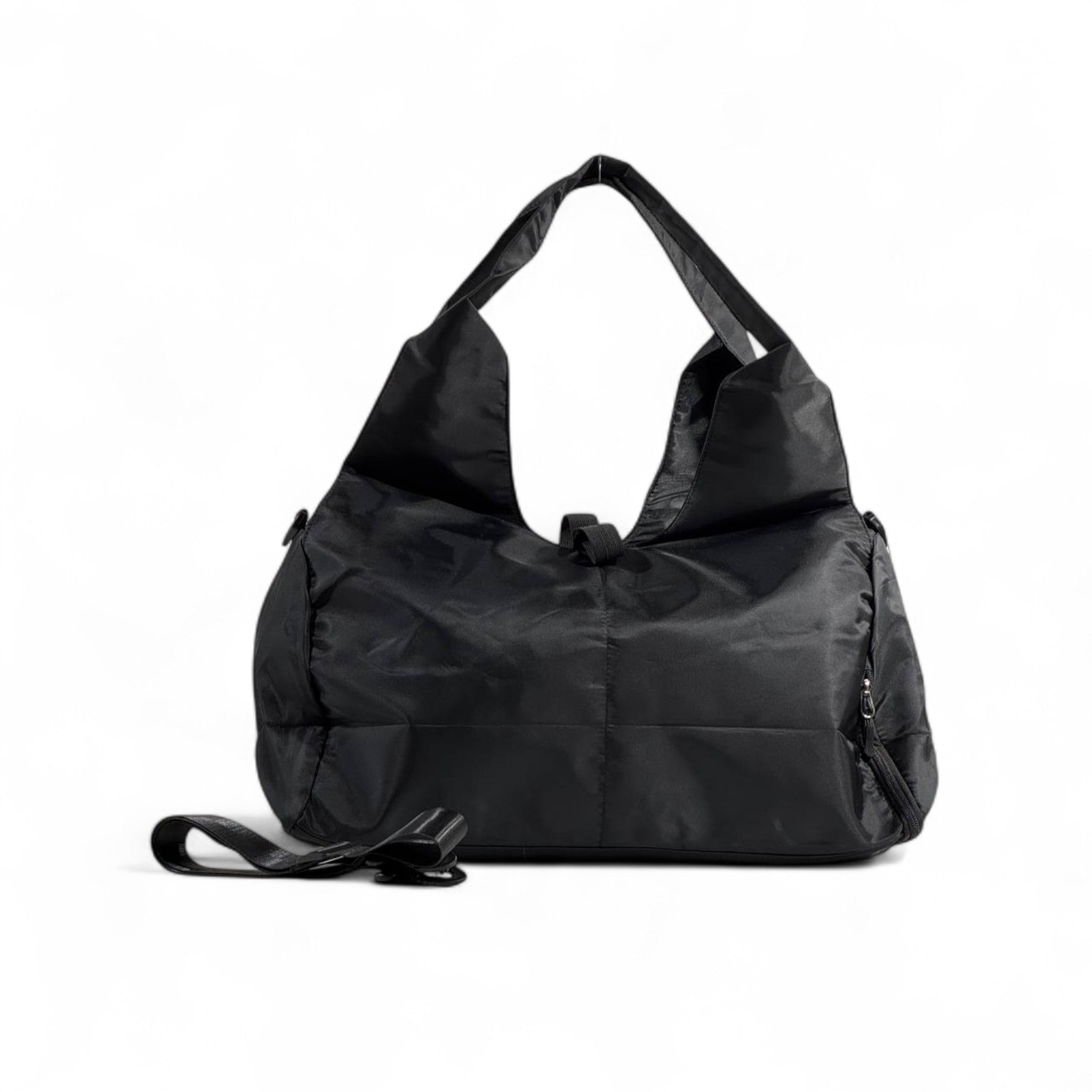 🖤 Alo Black Duffle Bag – Sleek, Sporty & Versatile ✨