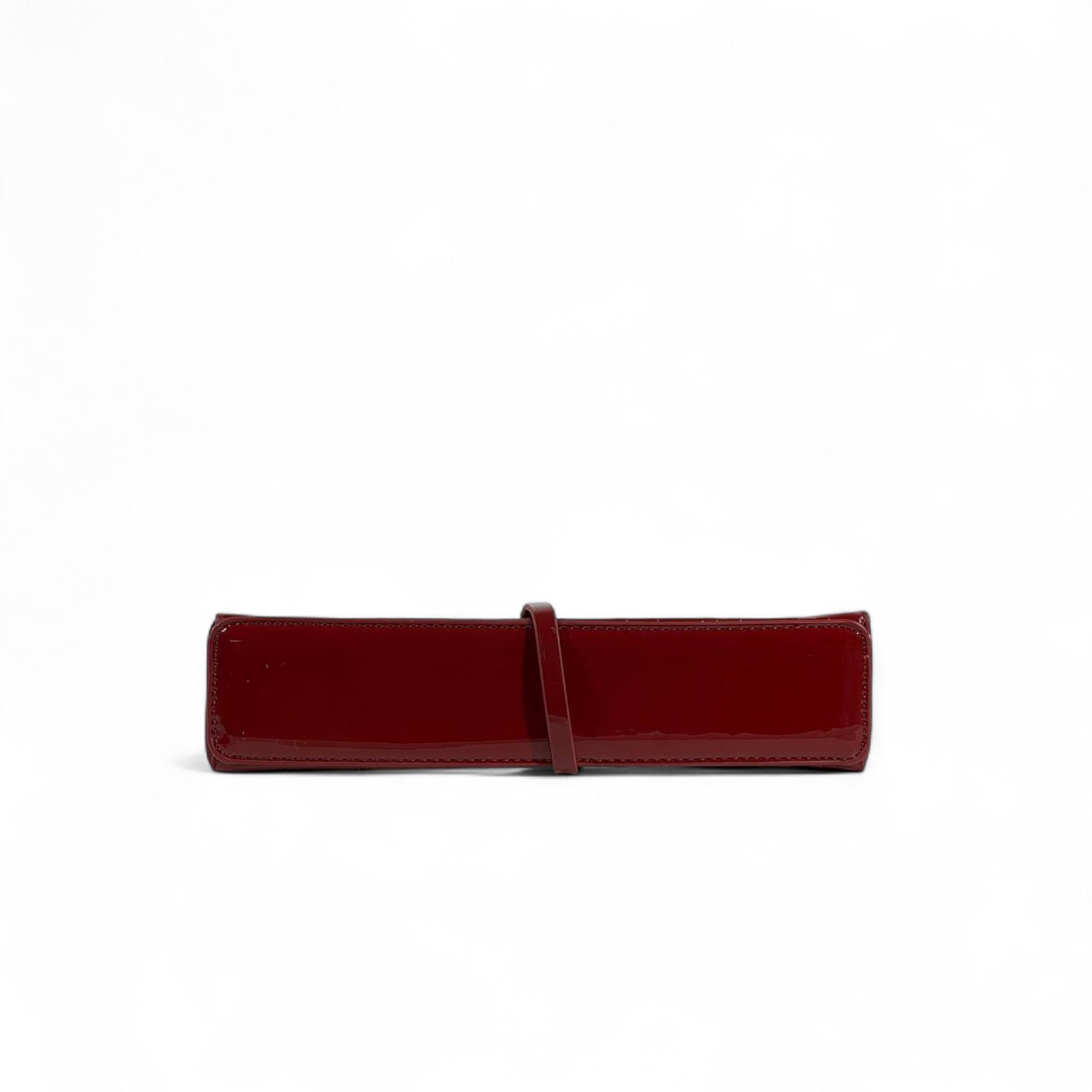 🍷 Givenchy Burgundy V-Cut Chain Shoulder Bag – Sleek, Modern & Couture ✨