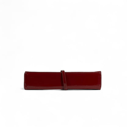 🍷 Givenchy Burgundy V-Cut Chain Shoulder Bag – Sleek, Modern & Couture ✨