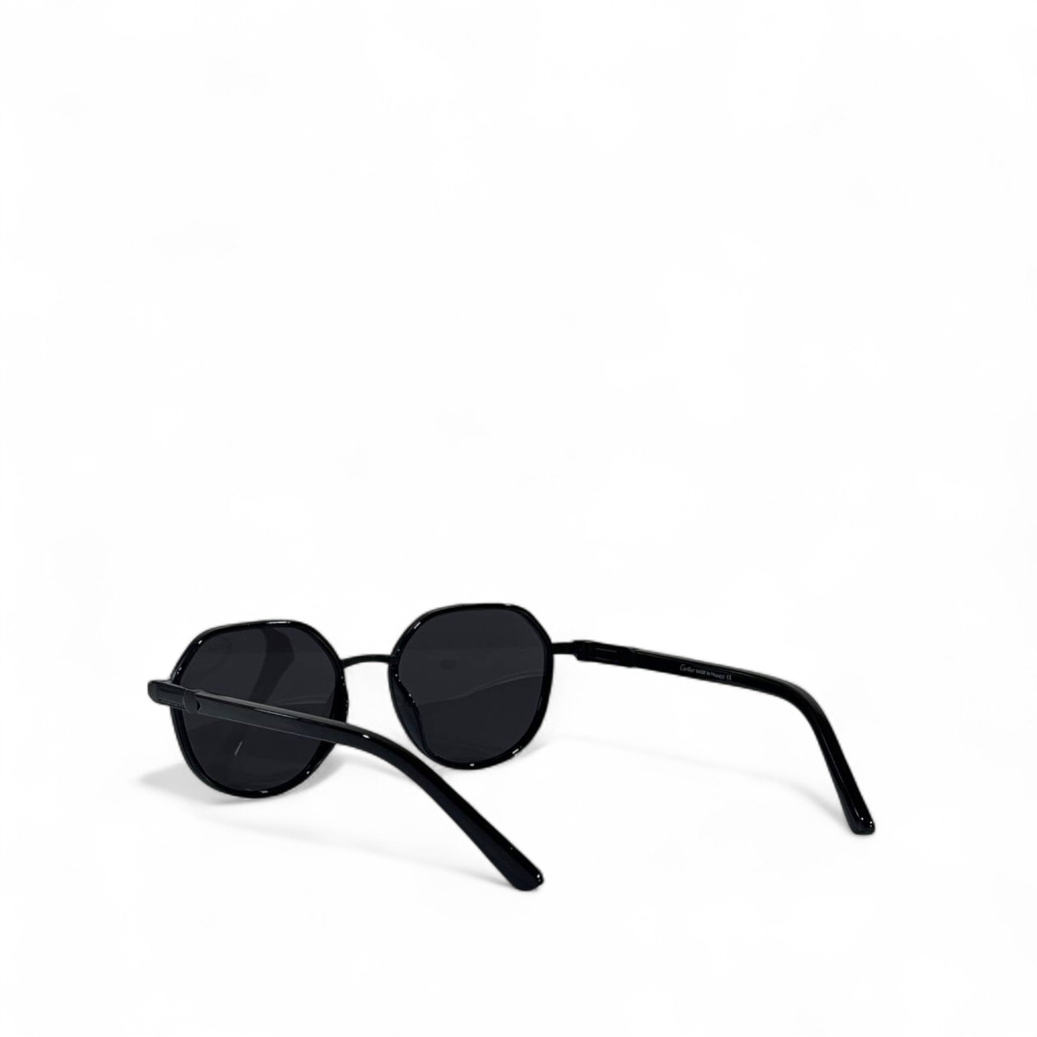 Cartier Sunglasses – Black Round Frame with Dark Lenses 🖤✨
