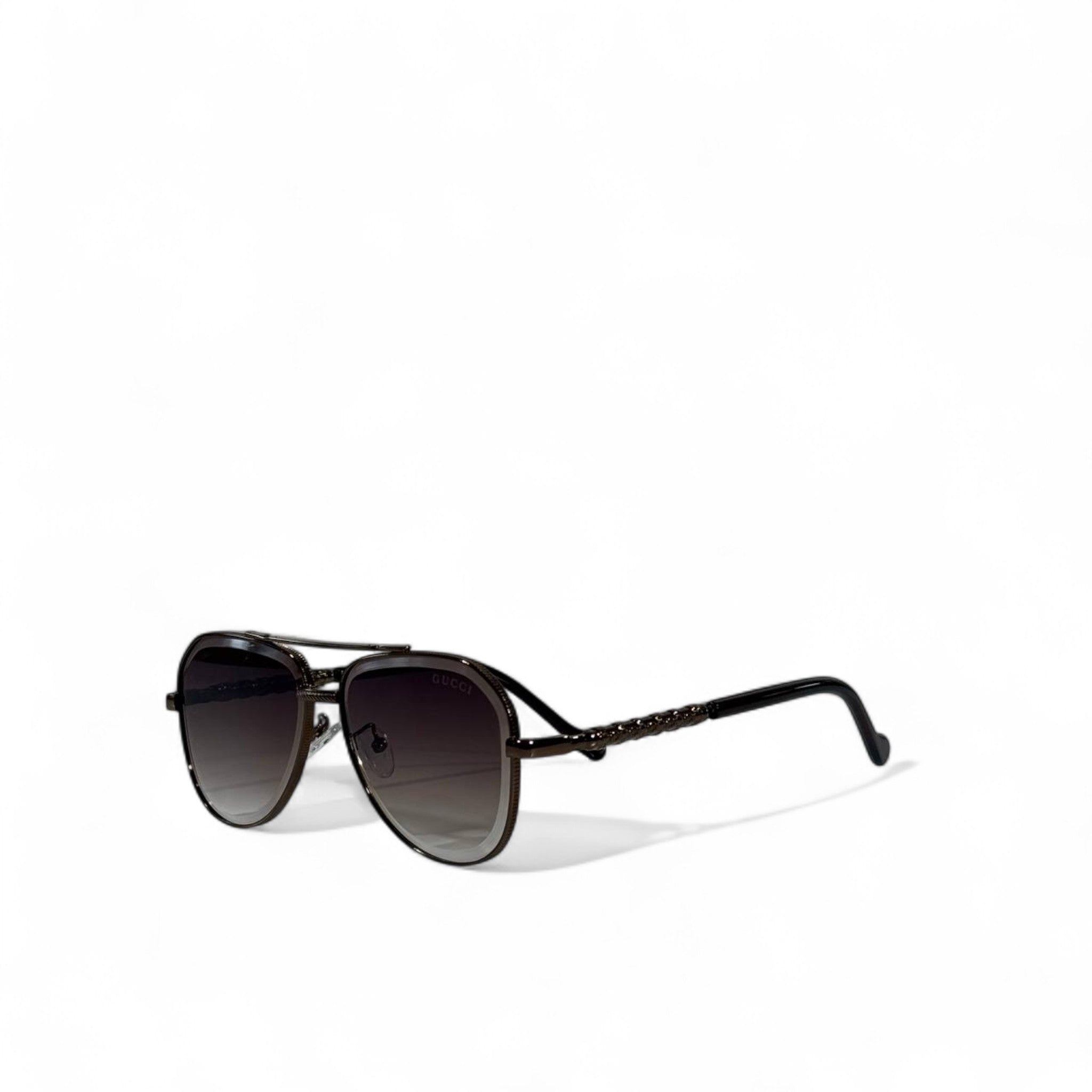 Gucci Aviator Sunglasses – Black Gradient Lenses & Metal Frame ✨😎