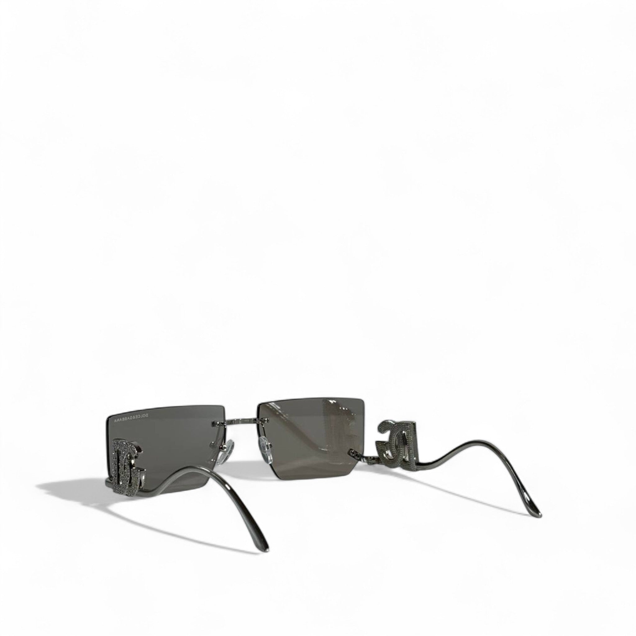 Dolce & Gabbana DG Logo Sunglasses – Statement Luxury ✨🕶️