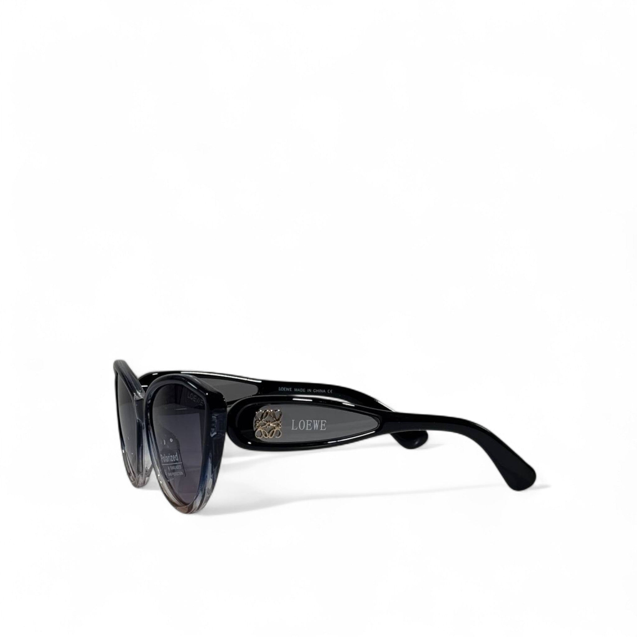 Loewe Cat-Eye Gradient Sunglasses – Black with Gold Anagram ✨🖤