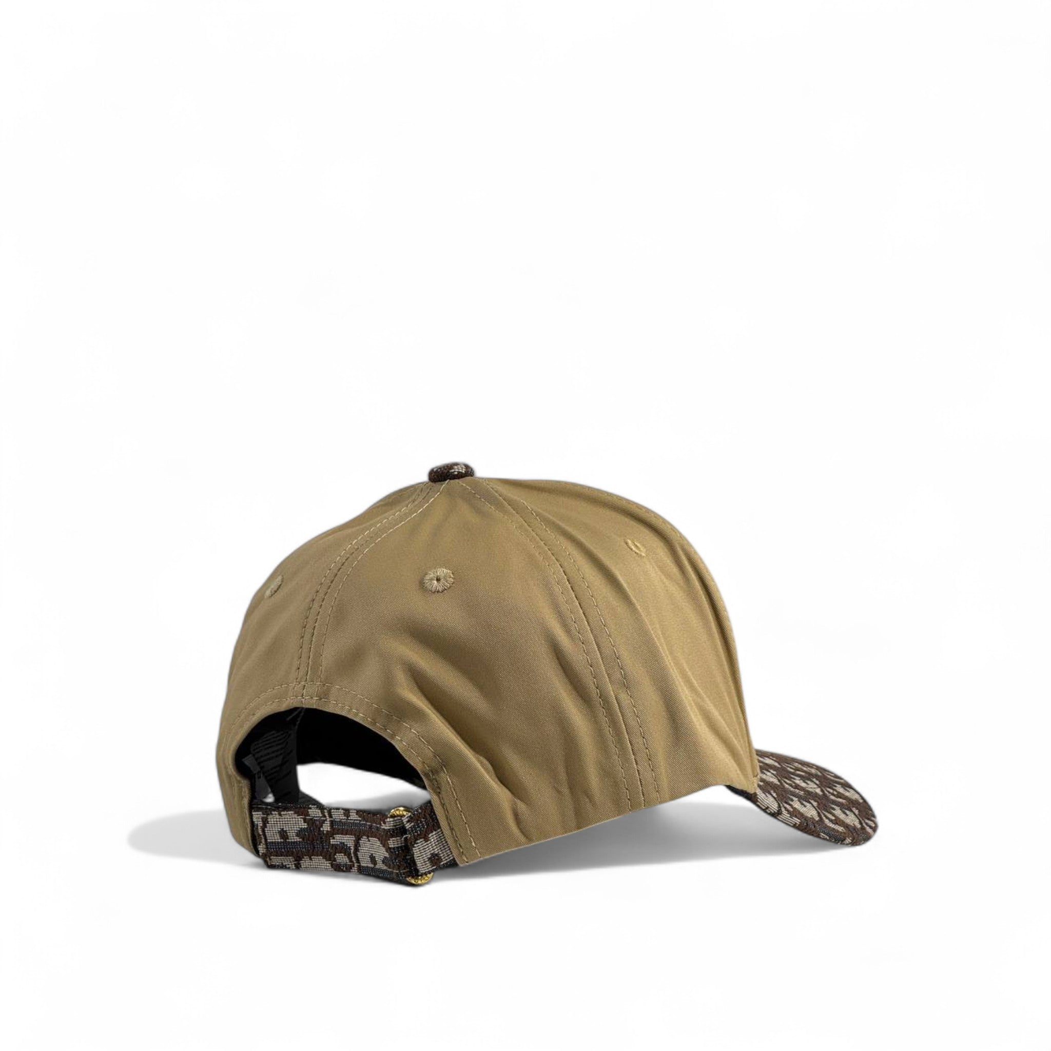 Dior Beige Graffiti Logo Cap – Luxury Streetwear Icon 🧢✨