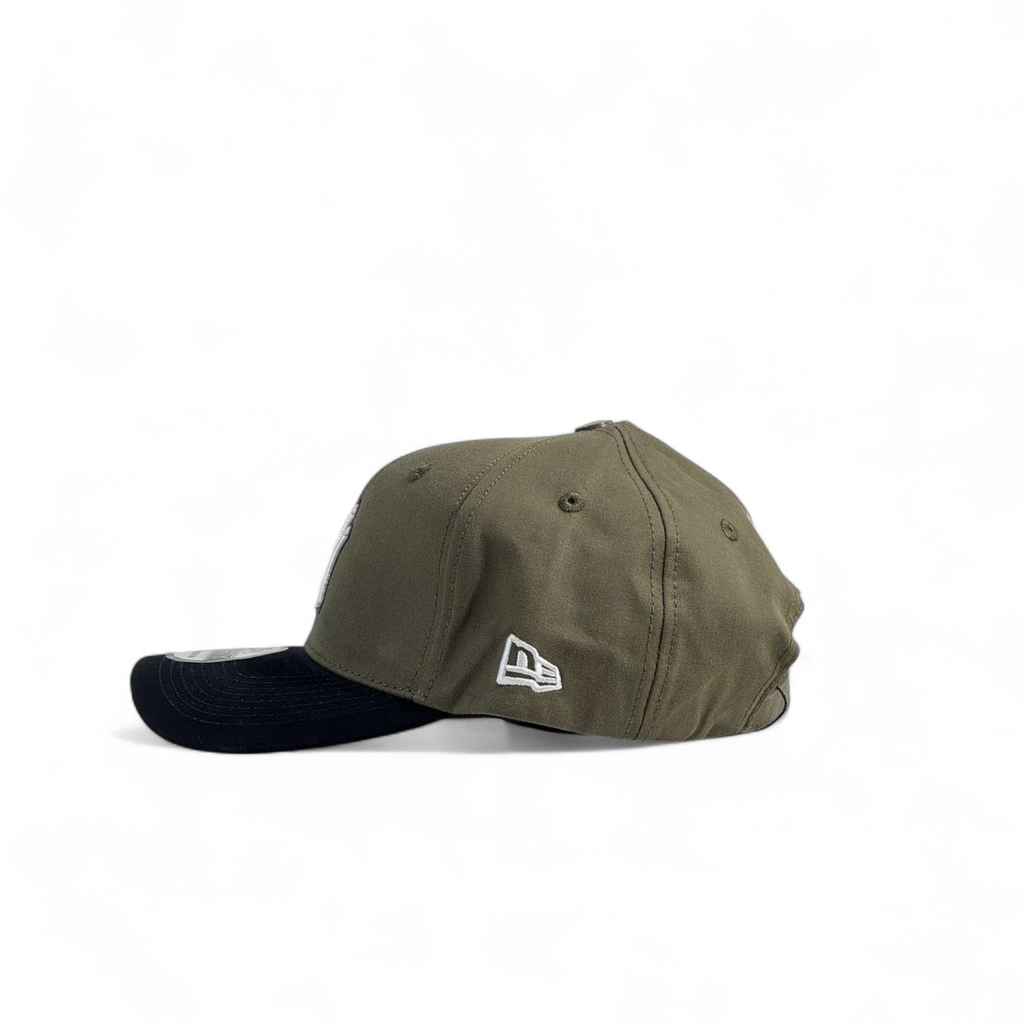 New York Yankees Khaki & Black Cap – Classic MLB Streetwear 🗽⚾