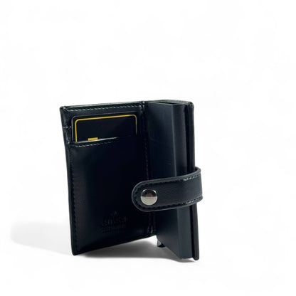 🖤 Gucci Black Leather Wallet – Gold GG Logo