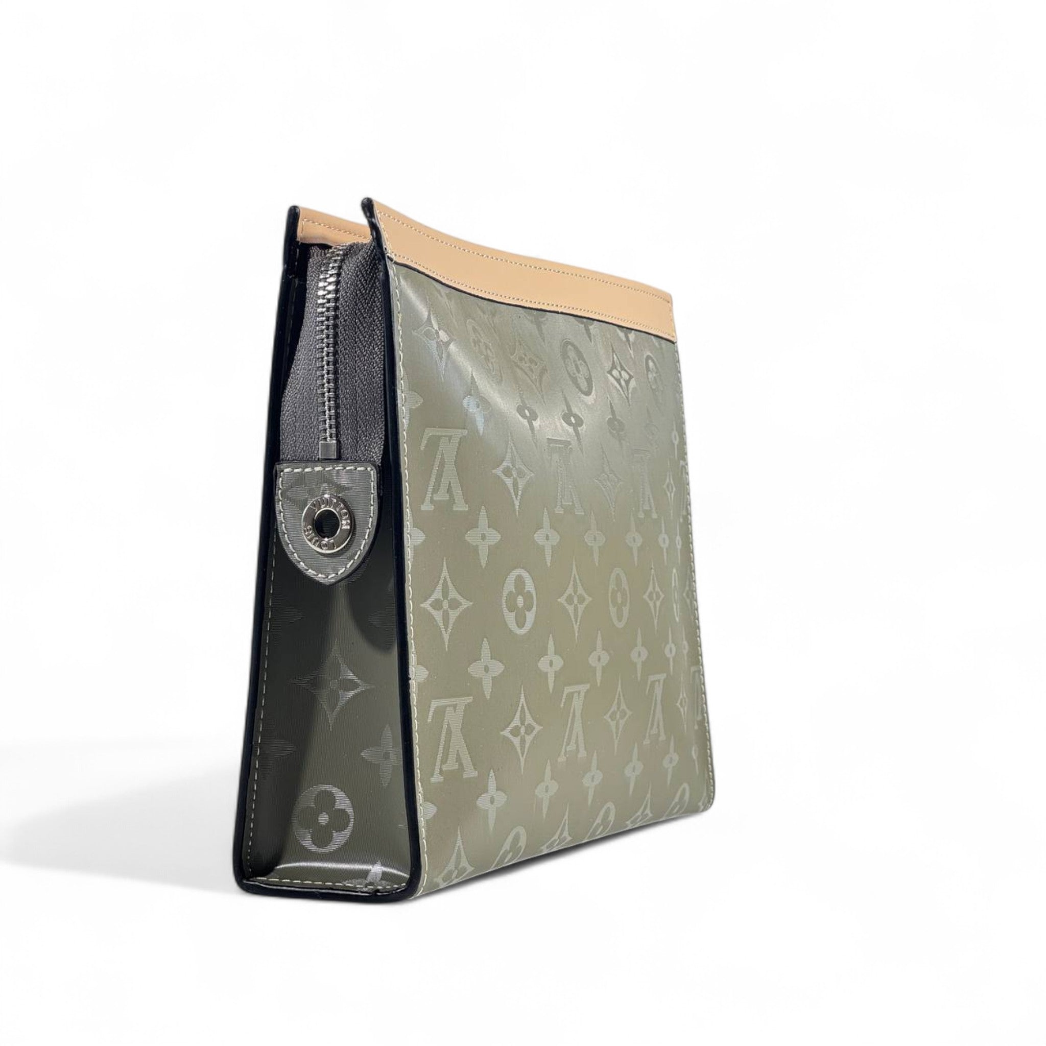 Louis Vuitton Monogram Eclipse Olive & Beige Clutch ✨👜