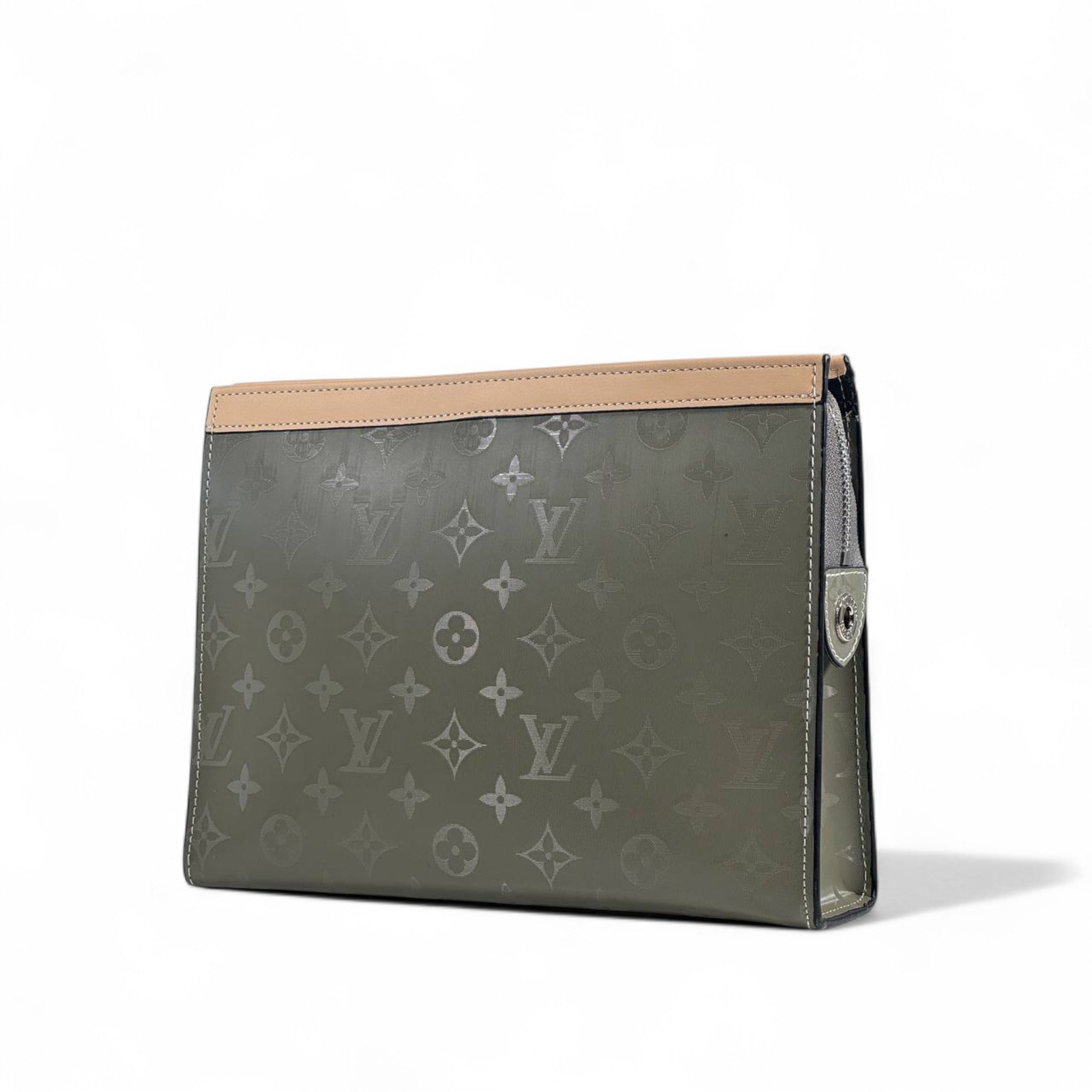 Louis Vuitton Monogram Eclipse Olive & Beige Clutch ✨👜