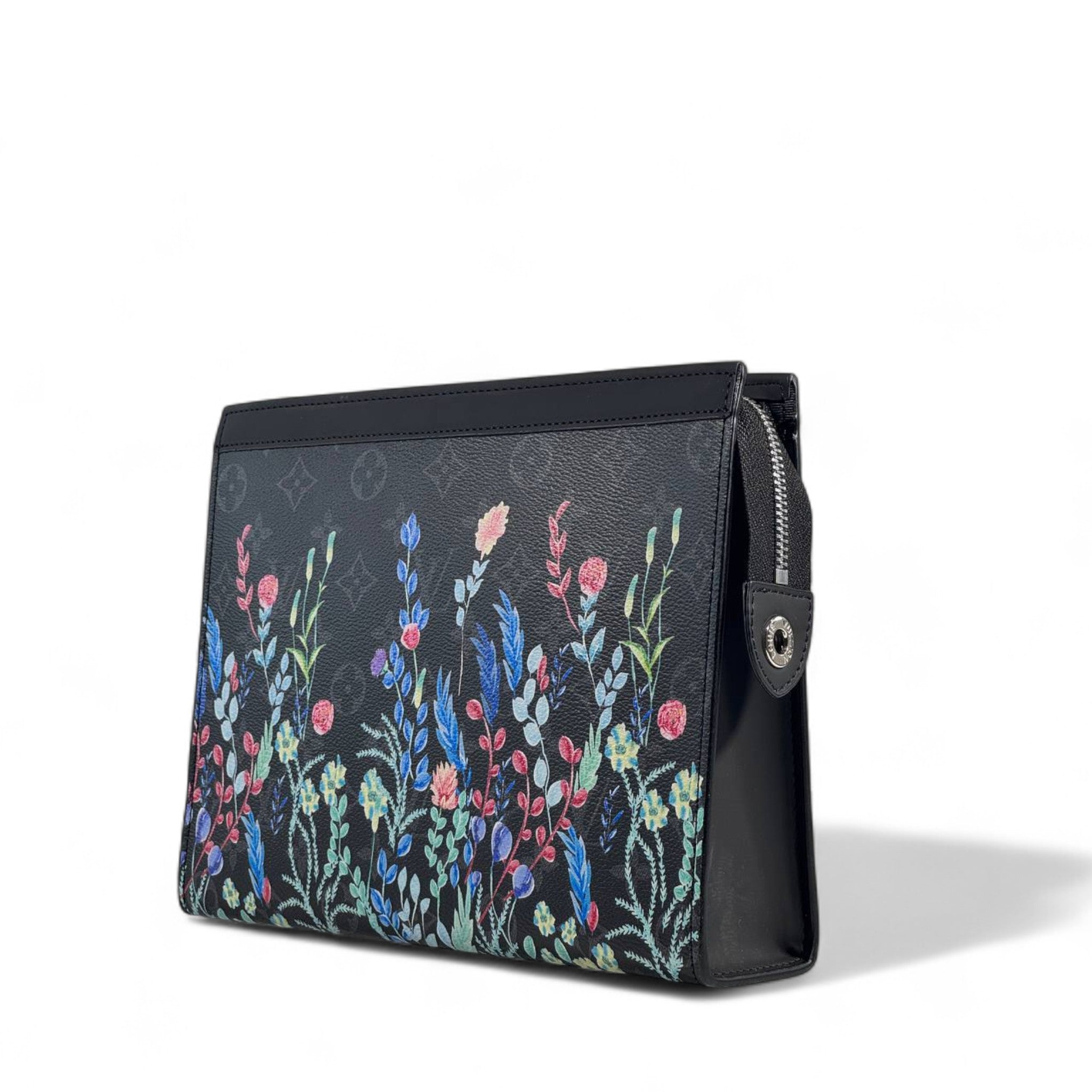 Louis Vuitton Floral Monogram Clutch 🌿✨