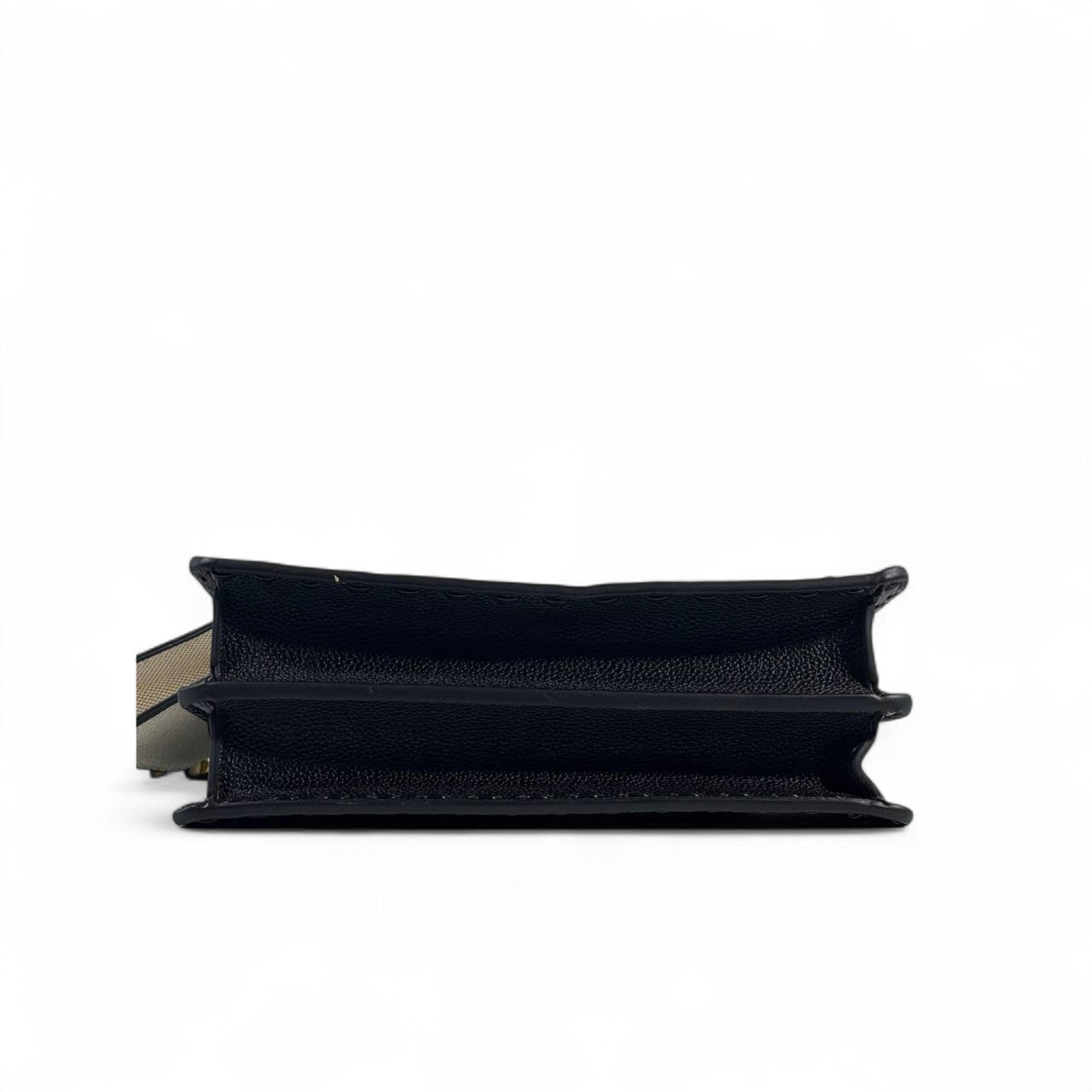 Fendi Peekaboo ISeeU Petite 🖤 with Nano Baguette Charm (Black & Beige Edition)