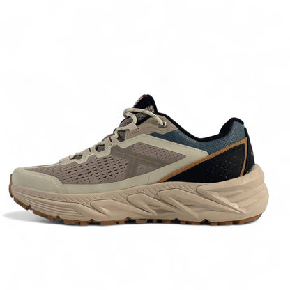🏔️ Columbia Gore-Tex Trail Shoes – Rugged Comfort & Adventure Ready | Piece&Co