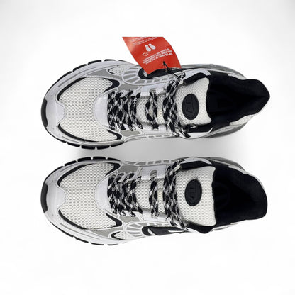 ✨ Diesel Silver/White Sneakers – Futuristic Streetwear Vibes