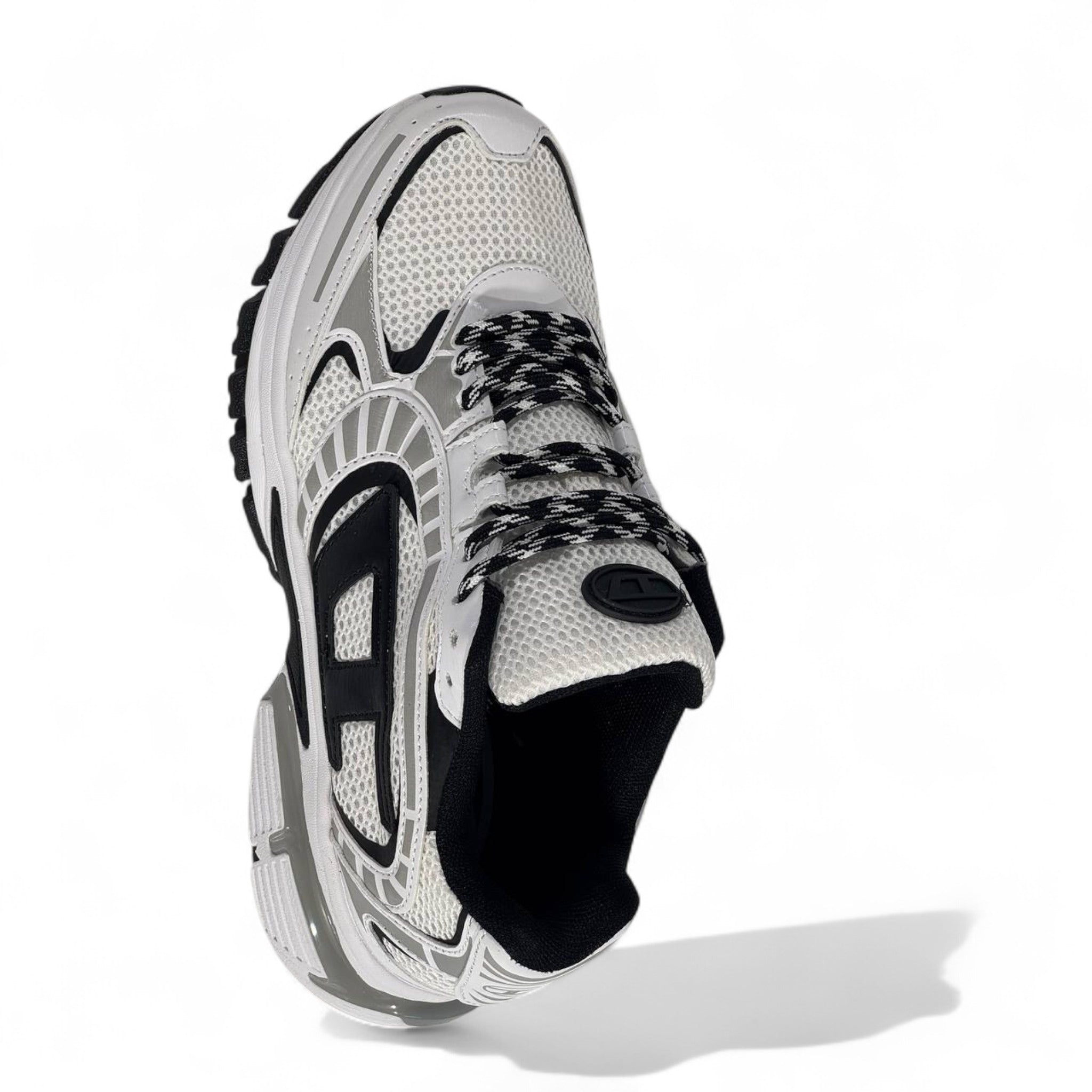 ✨ Diesel Silver/White Sneakers – Futuristic Streetwear Vibes