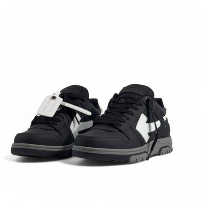 ⚡ Off-White™ Arrow Sneakers – Black/White Iconic Streetwear | Piece&Co