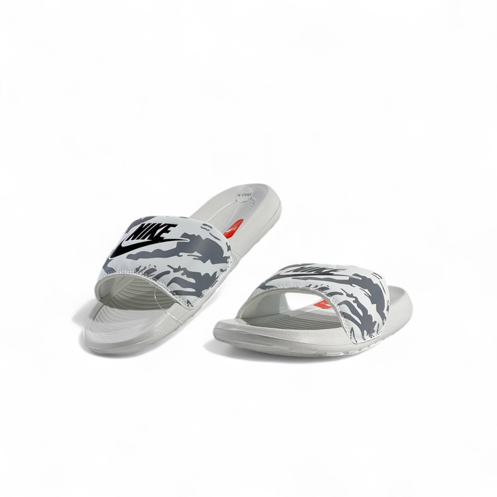 🖤 Nike Grey Camo Slides – Urban Streetwear Slippers ⚪
