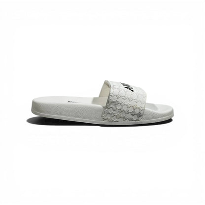 AMIRI Luxury White Slide Sandals – Minimal Designer Comfort & Everyday Style 👟✨