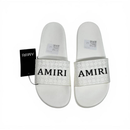 AMIRI Luxury White Slide Sandals – Minimal Designer Comfort & Everyday Style 👟✨