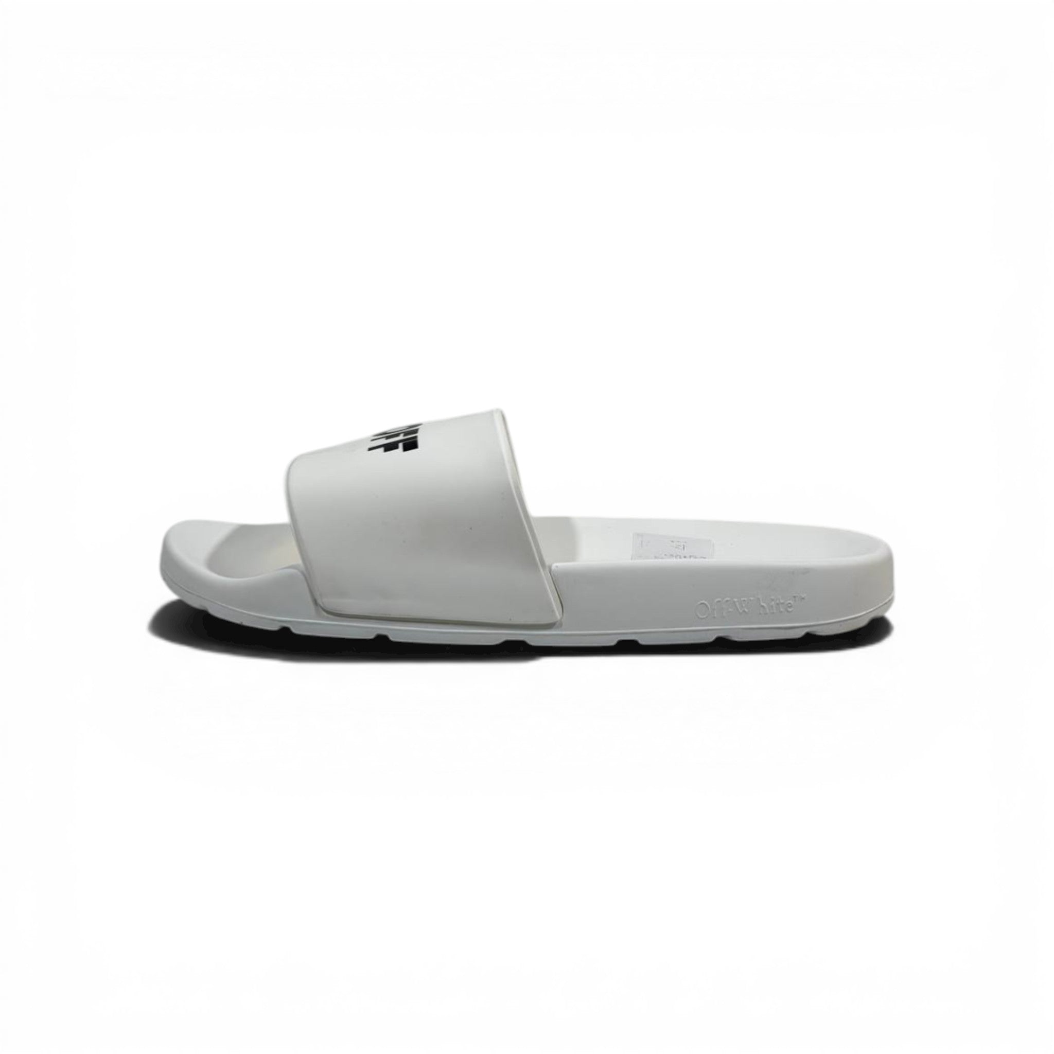 OFF-WHITE Luxury White Slide Sandals – Minimal Logo Design & Everyday Premium Comfort 👟✨
