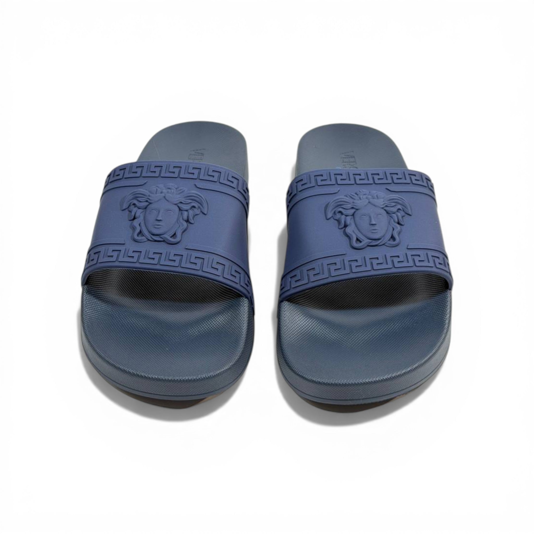 VERSACE Luxury Navy Blue Slide Sandals – Medusa Icon Design & Premium Comfort 👟✨