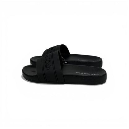🖤✨ Calvin Klein Embossed Logo Slide Slippers – Black Minimal Luxury ✨🖤