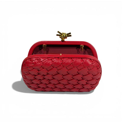 Bottega Veneta Intrecciato Knot Clutch – Bold Red ❤️✨
