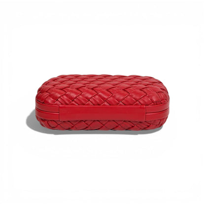 Bottega Veneta Intrecciato Knot Clutch – Bold Red ❤️✨