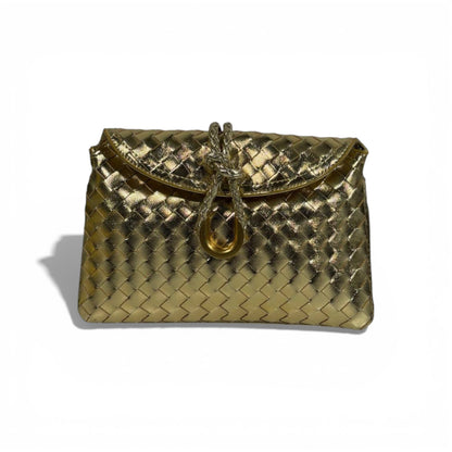 👜 Bottega Veneta Intrecciato Metallic Leather Clutch – Gold ✨